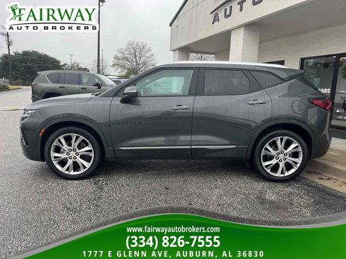 Used 2019 Chevrolet Blazer Premier w/ Sun and Wheels Package image 9