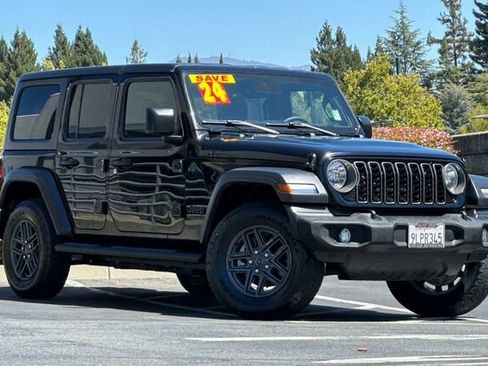 Used 2024 Jeep Wrangler Sport S image 2