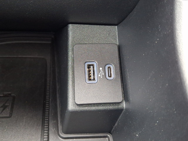 Used 2021 Ford Edge SEL w/ Convenience Package AWD/4WD image 34
