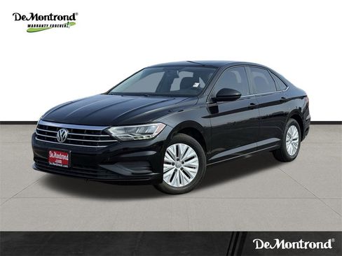 Used 2019 Volkswagen Jetta S image 1