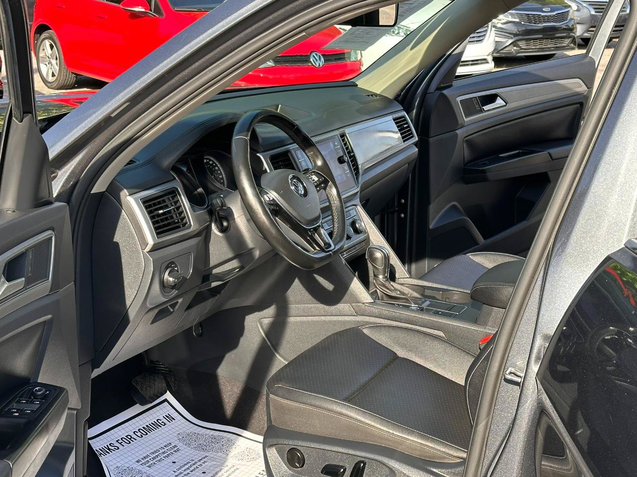Used 2018 Volkswagen Atlas SE FWD image 12