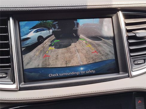 Used 2025 INFINITI QX50 Luxe AWD/4WD image 28