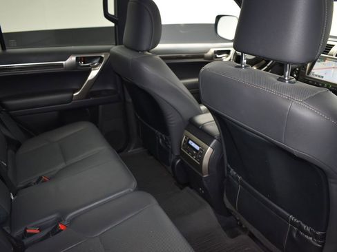 Used 2021 Lexus GX 460 Premium image 21