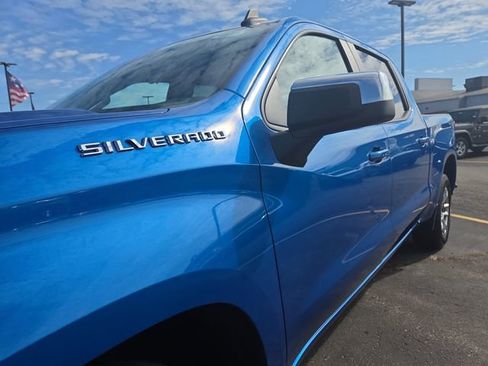 Used 2022 Chevrolet Silverado 1500 LT image 40