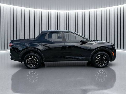 Used 2022 Hyundai Santa Cruz SEL w/ Launch Package FWD image 3