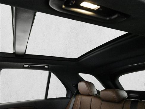 Certified 2025 Mercedes-Benz GLE 450e 4MATIC image 21
