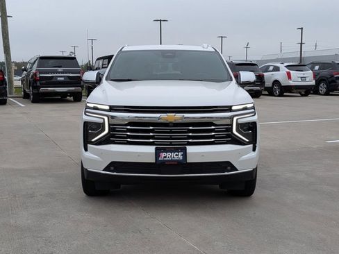 Used 2025 Chevrolet Tahoe Premier image 2