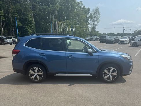 Used 2020 Subaru Forester Touring w/ Popular Package #2 AWD/4WD image 6