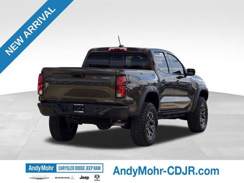 Used 2024 Chevrolet Colorado ZR2 w/ ZR2 Convenience Package III AWD/4WD image 7