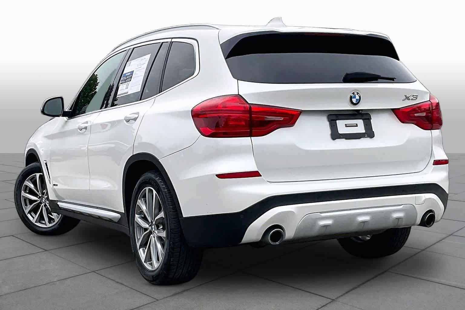 Used 2018 BMW X3 xDrive30i AWD/4WD image 11