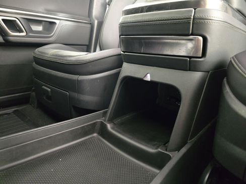 Used 2023 Rivian R1S Adventure image 33