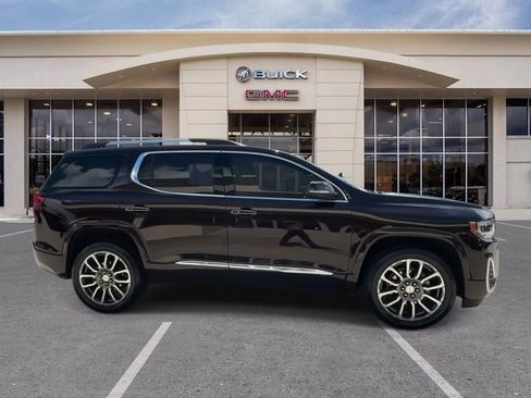 Certified 2021 GMC Acadia Denali w/ Denali Technology Package image 16