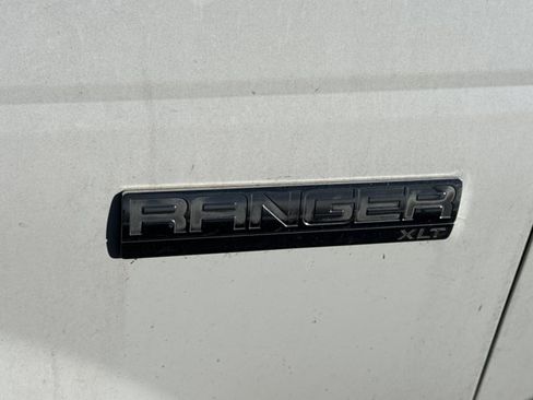 Used 2009 Ford Ranger XL image 2