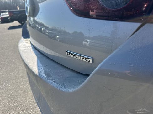 Used 2025 MAZDA MAZDA3 s image 29