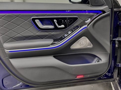 Used 2024 Mercedes-Benz S 580 4MATIC Sedan image 20