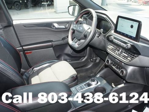 Used 2024 Ford Escape ST-Line AWD/4WD image 22