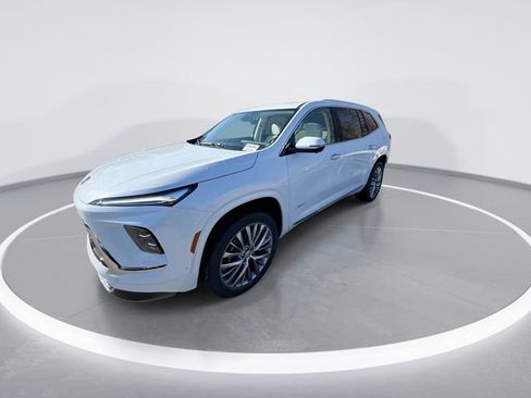 New 2026 Buick Enclave Avenir w/ Super Cruise Package image 4