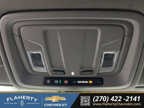 Used 2020 Chevrolet Silverado 1500 LT w/ All-Star Edition image 31