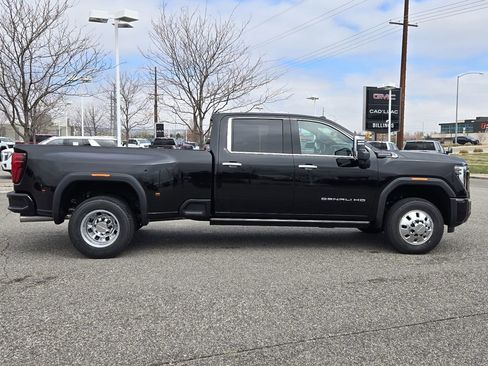 New 2026 GMC Sierra 3500 Denali Ultimate image 47