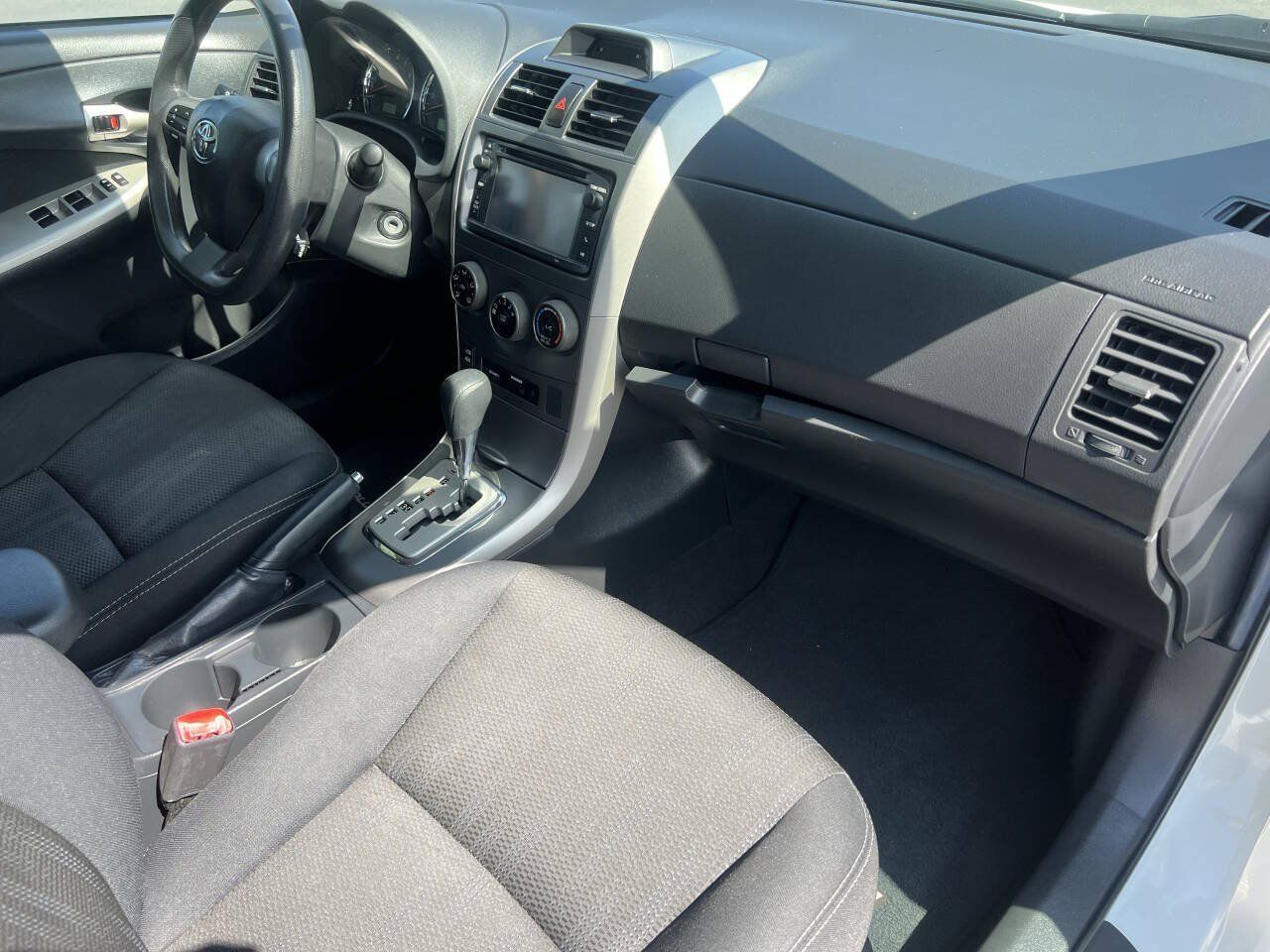 Used 2013 Toyota Corolla S FWD image 13