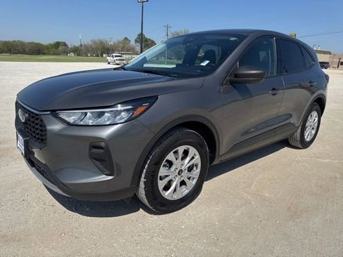 Used 2025 Ford Escape Active AWD/4WD image 1