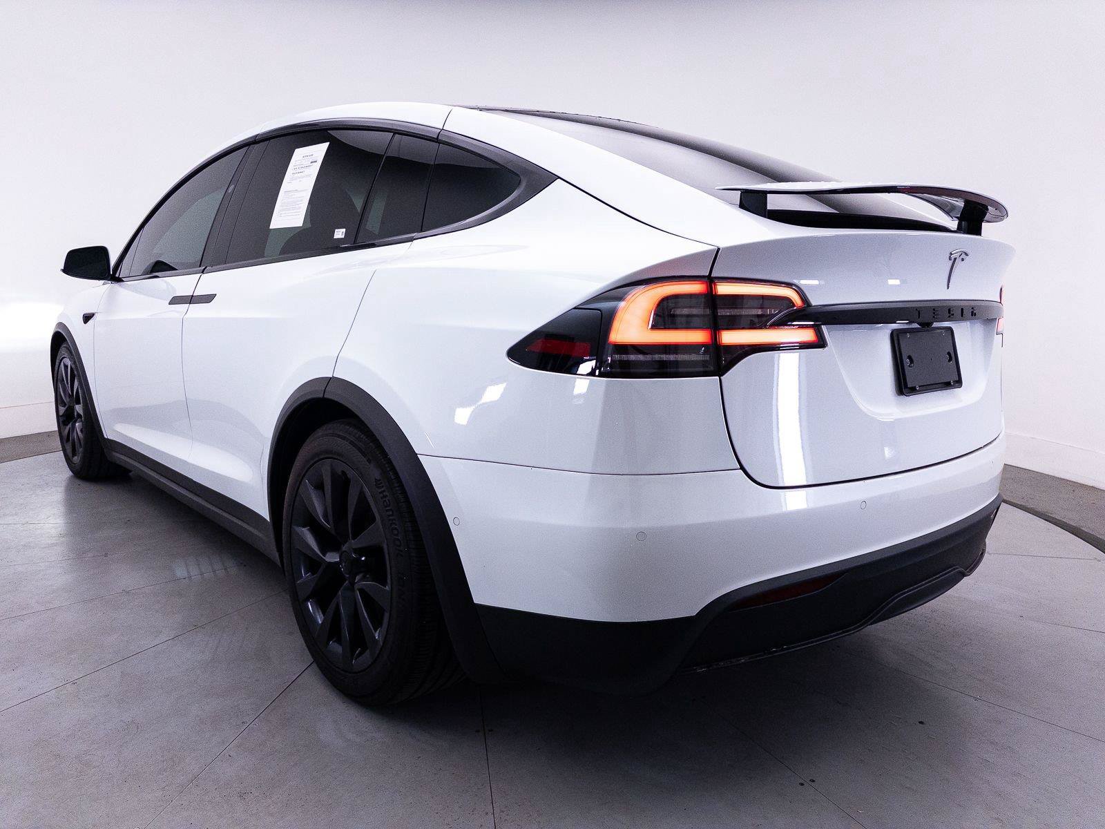 Used 2022 Tesla Model X AWD/4WD image 15