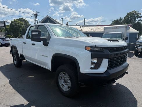 Used 2020 Chevrolet Silverado 2500 W/T w/ WT Fleet Convenience Package AWD/4WD image 3