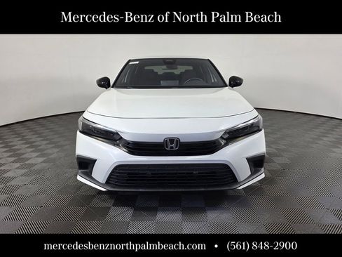 Used 2024 Honda Civic Sport image 2