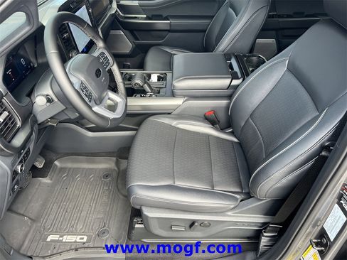 Used 2025 Ford F150 Lariat w/ Equipment Group 501A Mid image 24