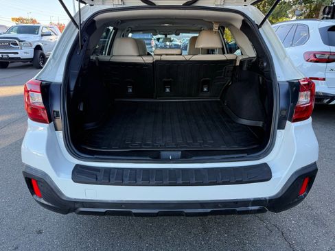 Used 2018 Subaru Outback 2.5i Limited image 30