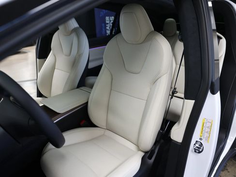 Used 2026 Tesla Model X AWD/4WD image 29
