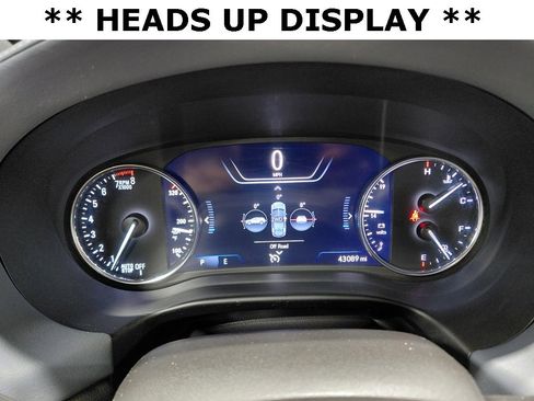 Used 2024 Buick Enclave Premium image 8