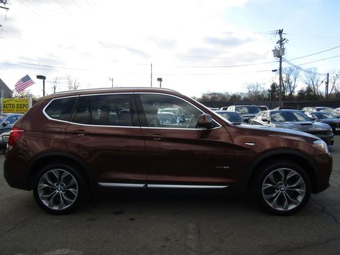 Used 2017 BMW X3 xDrive28i image 8