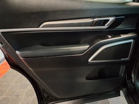 Used 2020 Kia Telluride S AWD/4WD image 16