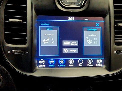 Used 2022 Chrysler 300 S RWD image 19