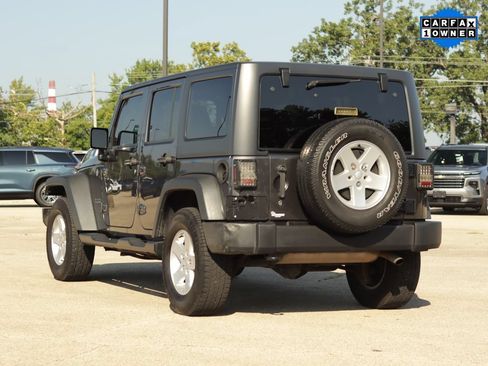 Used 2017 Jeep Wrangler Unlimited Sport w/ Quick Order Package 24S AWD/4WD image 5