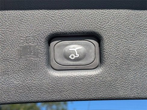 Used 2023 Lincoln Nautilus Black Label image 11