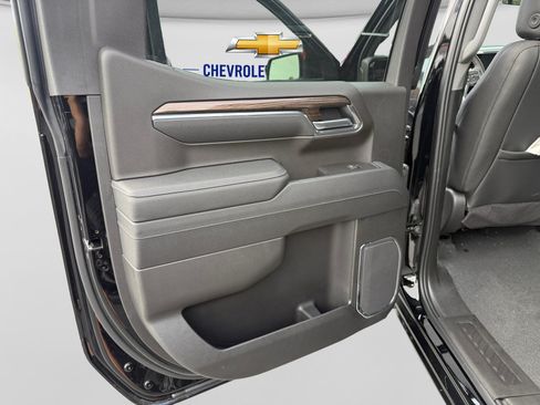 Used 2026 Chevrolet Silverado 1500 LT Trail Boss w/ LT Trail Boss Premium Package AWD/4WD image 20