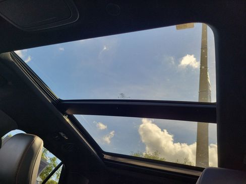 Certified 2025 Ford Explorer ST w/ Sun And Sound Package image 29