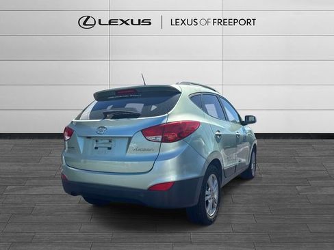 Used 2010 Hyundai Tucson GLS FWD image 4