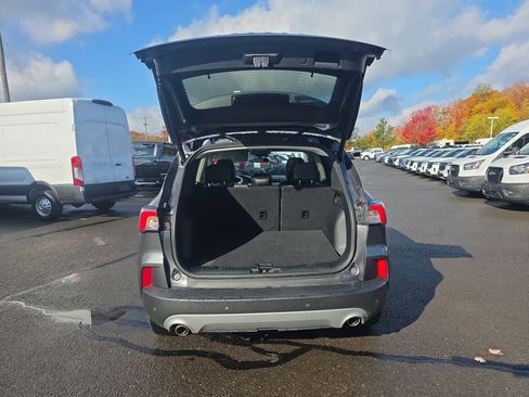 Used 2022 Ford Escape SEL w/ Technology Package image 17