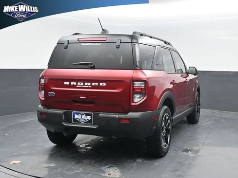 Used 2025 Ford Bronco Sport Outer Banks w/ Outer Banks Tech Package+ AWD/4WD image 7