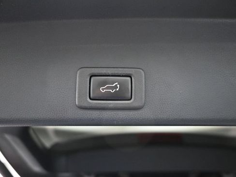 Used 2019 Subaru Ascent Limited w/ Popular Package #3 AWD/4WD image 14
