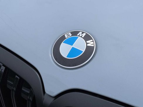 New 2027 BMW X7 xDrive40i w/ Executive Package AWD/4WD image 12