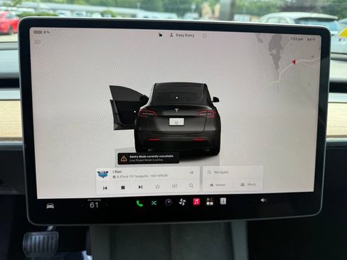 Used 2023 Tesla Model Y Long Range AWD/4WD image 29