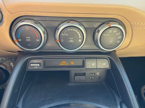 Used 2017 MAZDA MX-5 Miata RF Grand Touring RWD image 8