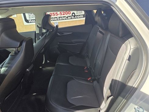 Used 2025 Kia EV6 Light image 10