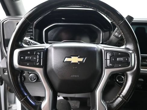 Used 2024 Chevrolet Silverado 2500 LT AWD/4WD image 13