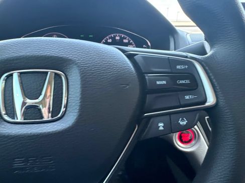 Used 2020 Honda Accord EX image 15