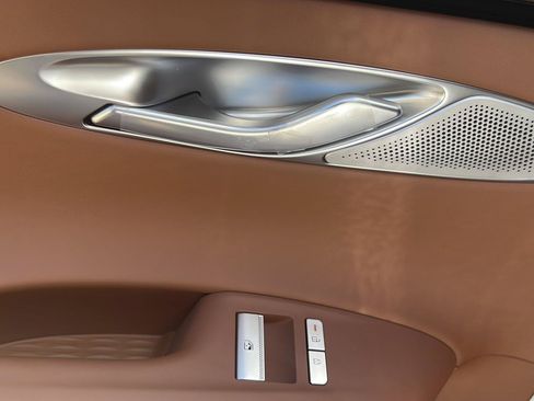 New 2026 Genesis GV70 2.5T Advanced AWD/4WD image 21